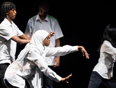 NATIONAL THEATRE NT CONNECTIONS 